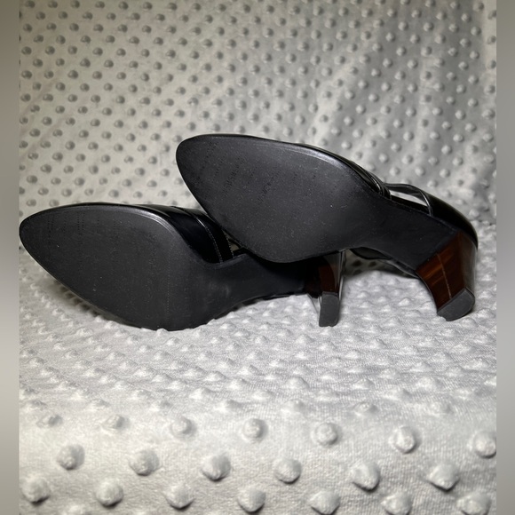 Stuart Weitzman 9.5 Yoke Heels in Mirror Jet Black - Picture 6 of 8
